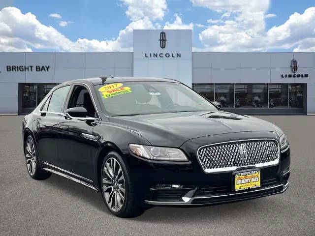 2017 Lincoln Continental Select AWD photo