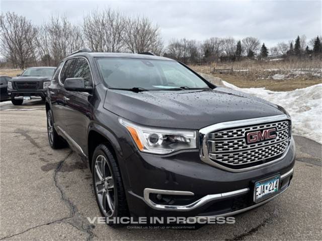 2017 GMC Acadia Denali AWD photo