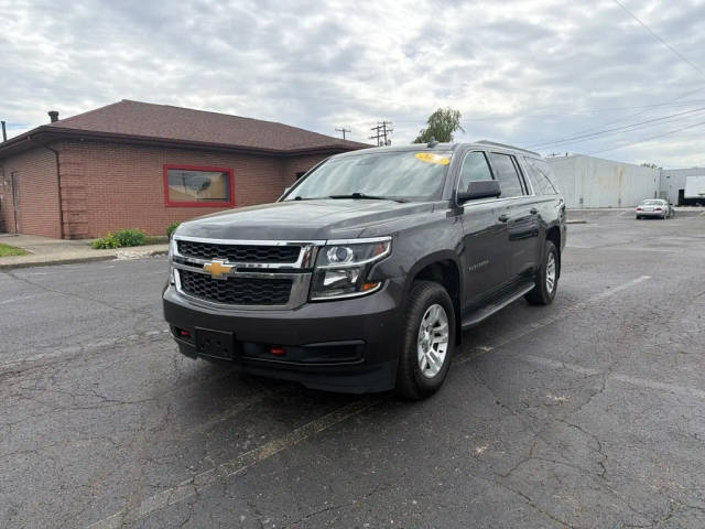 2016 Chevrolet Suburban LT 4WD photo