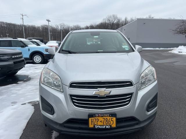 2016 Chevrolet Trax LS FWD photo