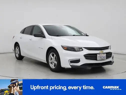 2016 Chevrolet Malibu LS FWD photo