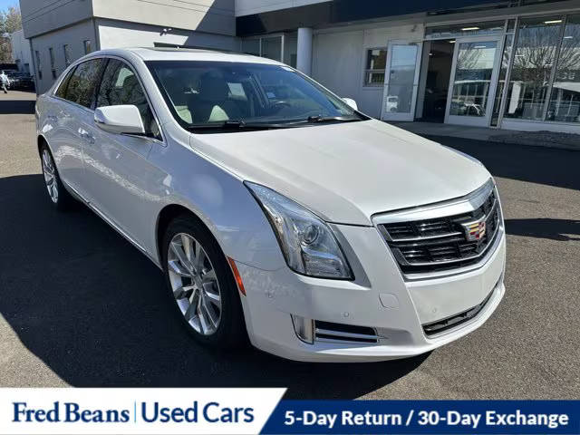 2016 Cadillac XTS Luxury Collection FWD photo
