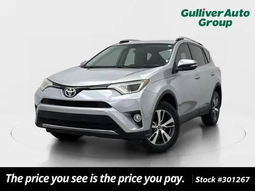 2016 Toyota RAV4 XLE FWD photo