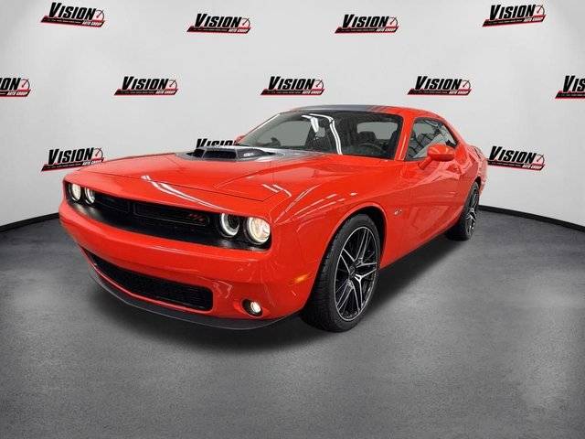 2016 Dodge Challenger R/T Plus Shaker RWD photo