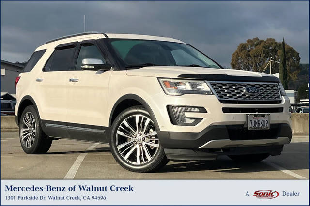 2017 Ford Explorer Platinum 4WD photo