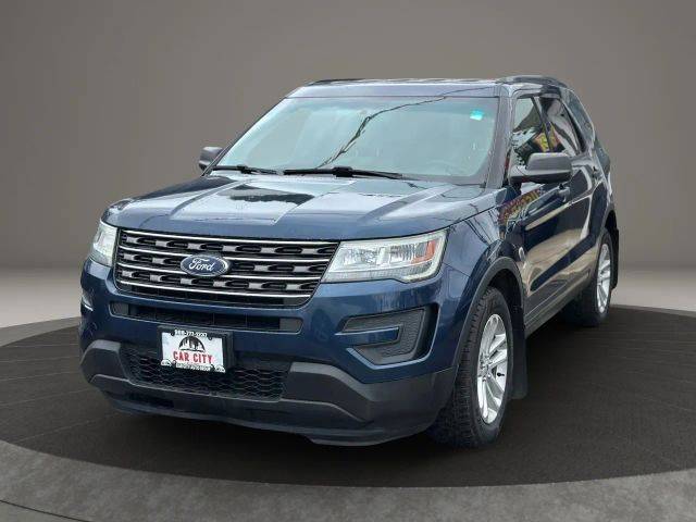 2017 Ford Explorer Base 4WD photo