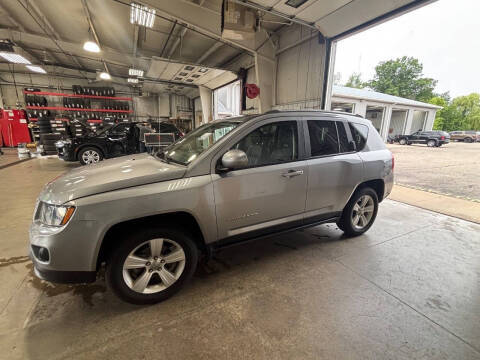 2017 Jeep Compass Latitude 4WD photo