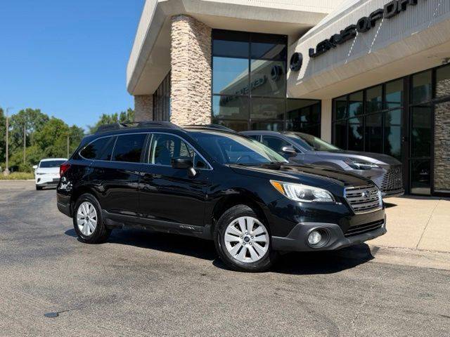 2017 Subaru Outback Premium AWD photo