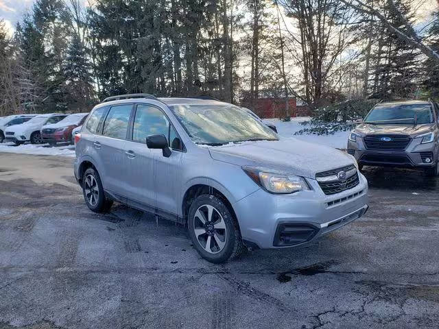 2017 Subaru Forester AWD photo