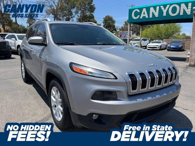 2017 Jeep Cherokee Latitude FWD photo