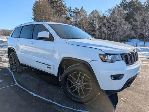 2017 Jeep Grand Cherokee 75th Anniversary Edition 4WD photo