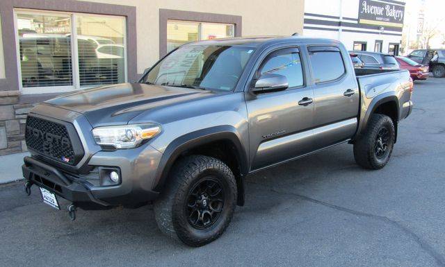 2017 Toyota Tacoma TRD Off Road 4WD photo