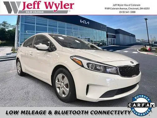 2017 Kia Forte LX FWD photo