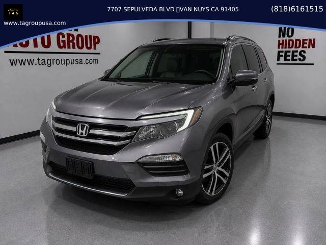 2016 Honda Pilot Touring FWD photo