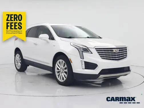 2017 Cadillac XT5 Platinum AWD AWD photo