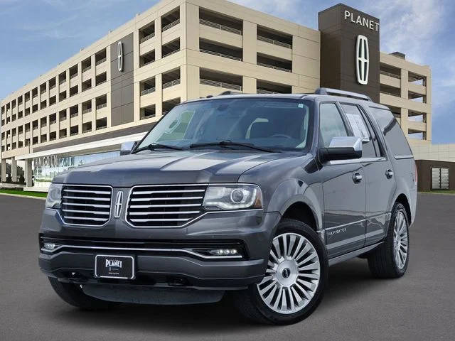 2016 Lincoln Navigator Reserve 4WD photo