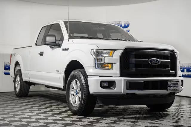 2016 Ford F-150 XL 4WD photo