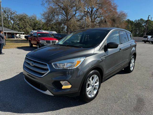 2017 Ford Escape SE FWD photo