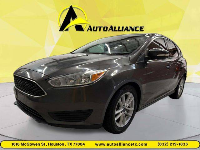 2016 Ford Focus SE FWD photo
