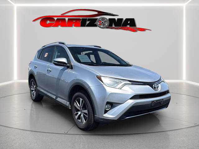 2016 Toyota RAV4 XLE FWD photo