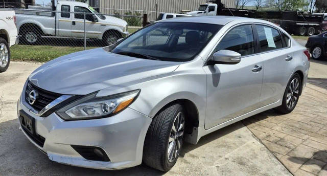 2016 Nissan Altima 2.5 SV FWD photo