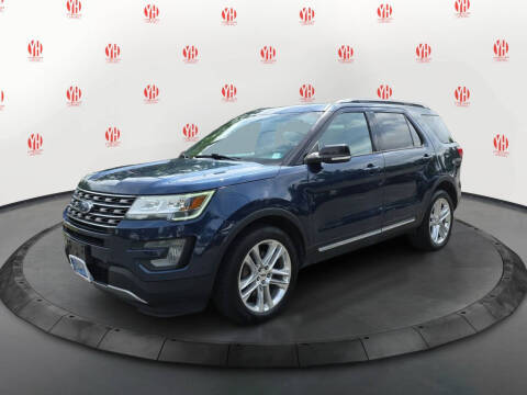 2017 Ford Explorer XLT 4WD photo