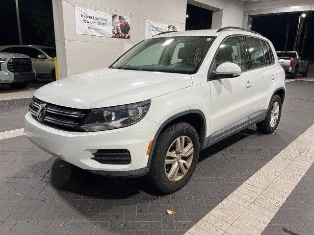 2017 Volkswagen Tiguan S FWD photo