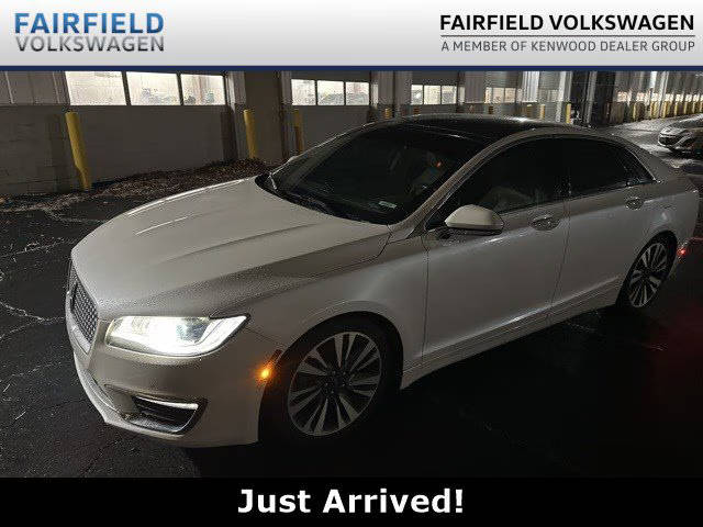 2017 Lincoln MKZ Reserve FWD photo