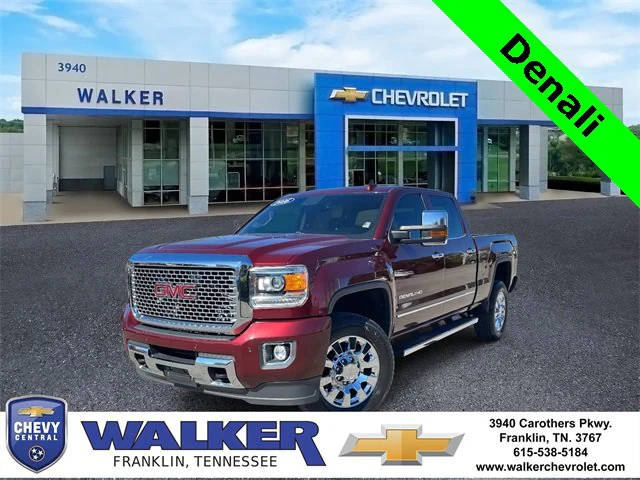 2016 GMC Sierra 2500HD Denali 4WD photo