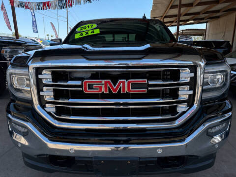 2017 GMC Sierra 1500 SLT 4WD photo