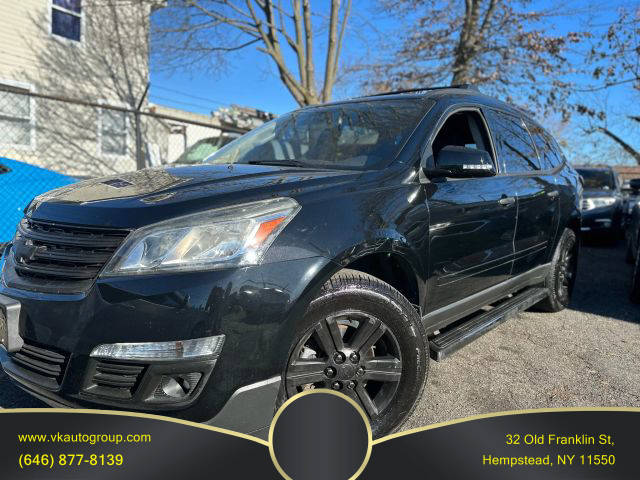 2017 Chevrolet Traverse LT AWD photo