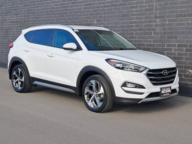 2017 Hyundai Tucson Sport FWD photo