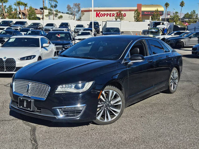 2017 Lincoln MKZ Reserve FWD photo