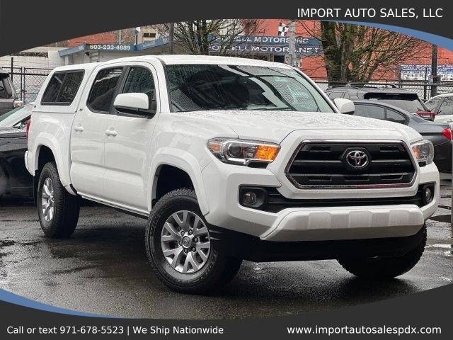 2017 Toyota Tacoma SR5 4WD photo
