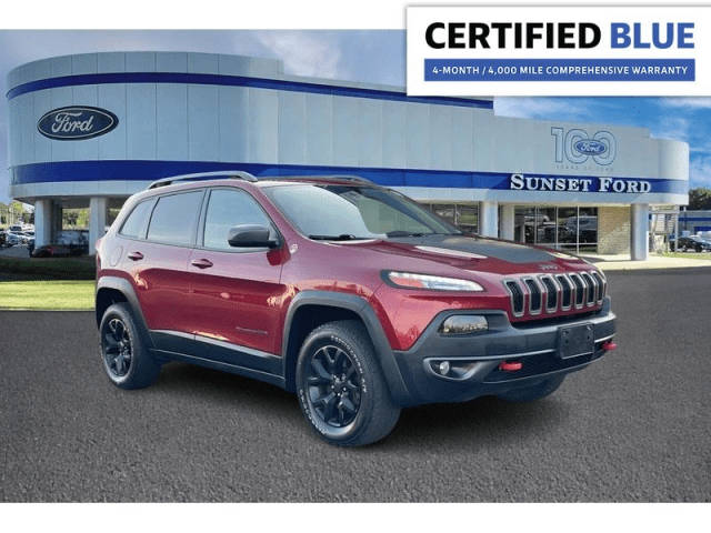 2017 Jeep Cherokee Trailhawk 4WD photo