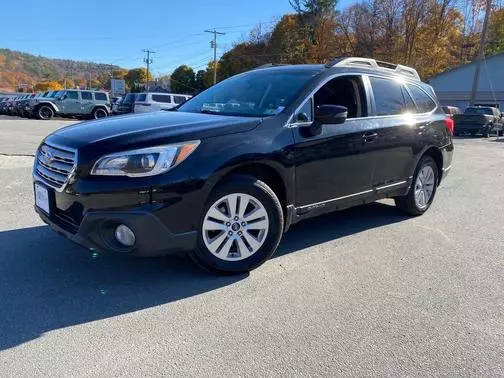 2017 Subaru Outback Premium AWD photo