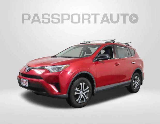 2016 Toyota RAV4 LE AWD photo