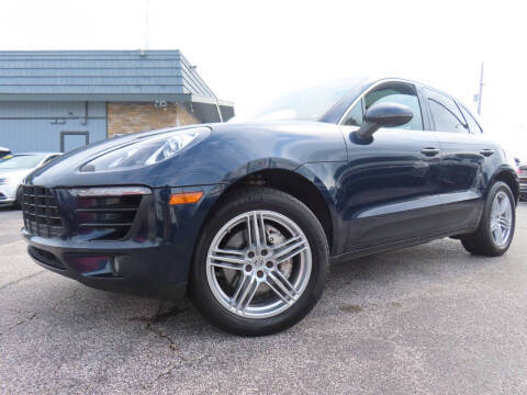 2017 Porsche Macan S AWD photo