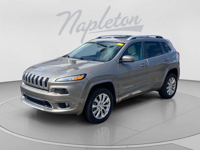 2017 Jeep Cherokee Overland 4WD photo