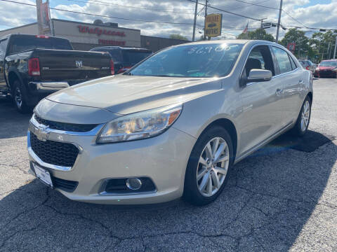 2015 Chevrolet Malibu LTZ FWD photo