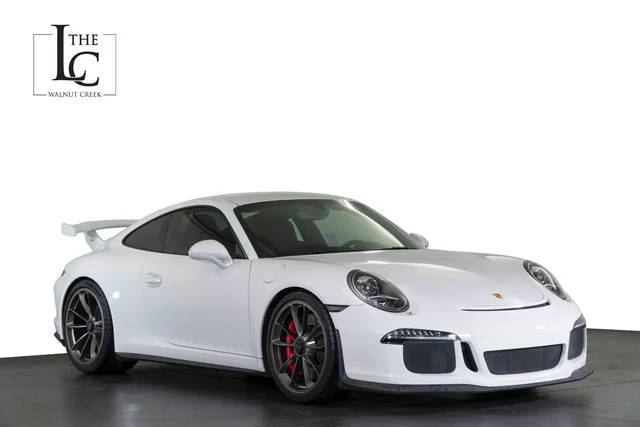 2015 Porsche 911 GT3 GT3 RWD photo