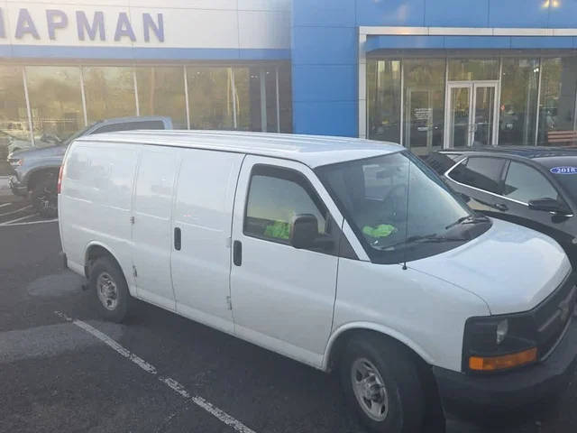 2017 Chevrolet Express Cargo  RWD photo