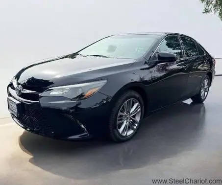 2017 Toyota Camry SE FWD photo