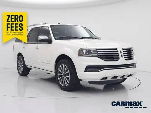2017 Lincoln Navigator Select RWD photo