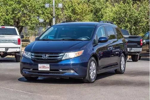 2016 Honda Odyssey SE FWD photo