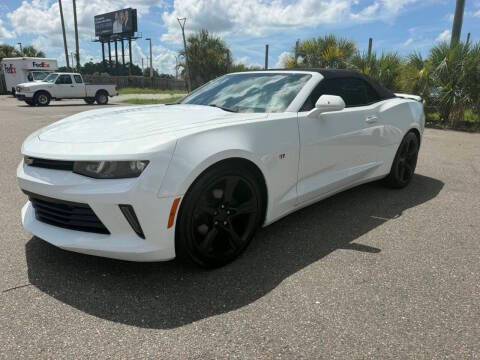 2017 Chevrolet Camaro 1LT RWD photo