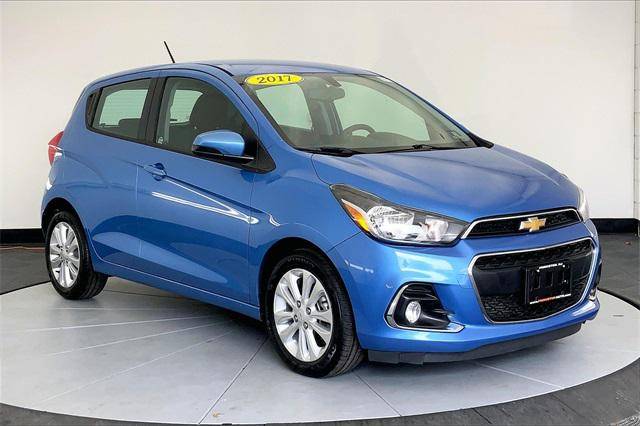 2017 Chevrolet Spark LT FWD photo