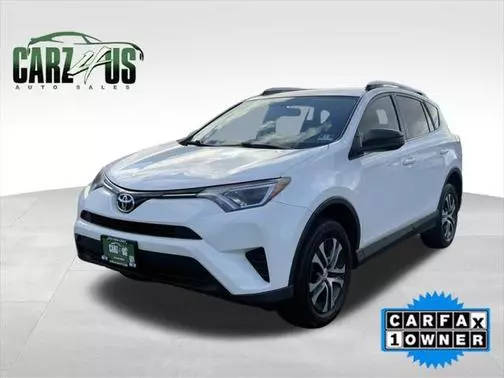 2016 Toyota RAV4 LE AWD photo