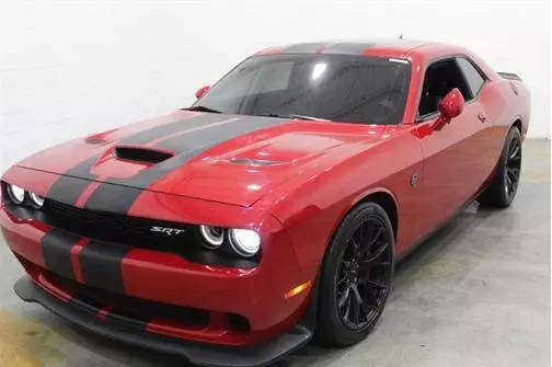 2016 Dodge Challenger SRT Hellcat RWD photo