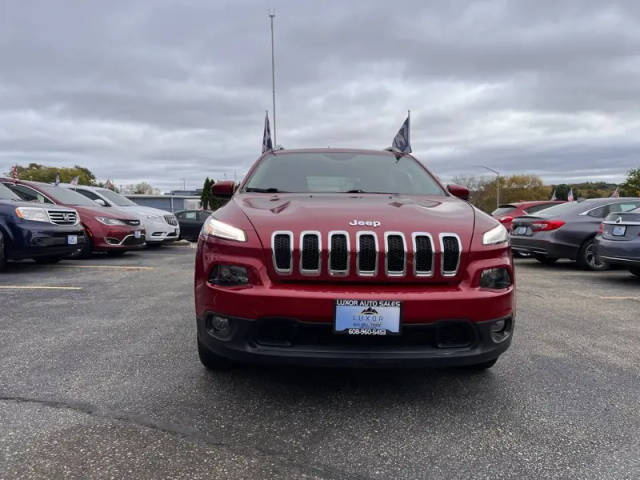 2017 Jeep Cherokee Latitude FWD photo
